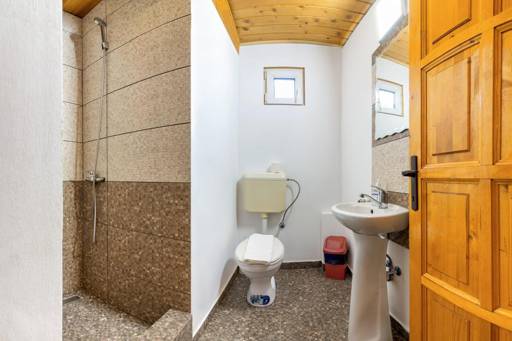 Resort 7 Crai - Cabana Baciu Zarnesti Exterior foto